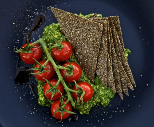 Fennel Chia Seed Crackers with Rocket (Arugula) Pesto